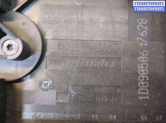 купить Блок предохранителей на Volkswagen Touran 2003-2006