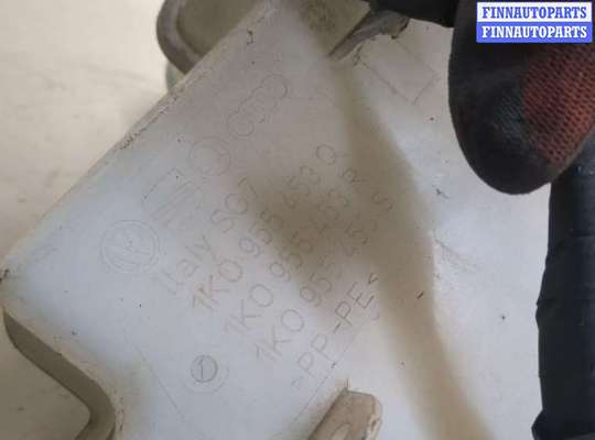 купить Бачок омывателя на Volkswagen Golf 5 2003-2009