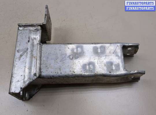 купить Кронштейн усилителя бампера на BMW X3 E83 2003-2010