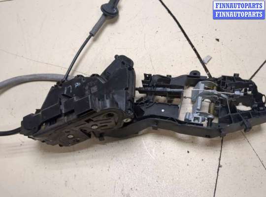 Замок боковой двери на Volkswagen Jetta VII (A7)