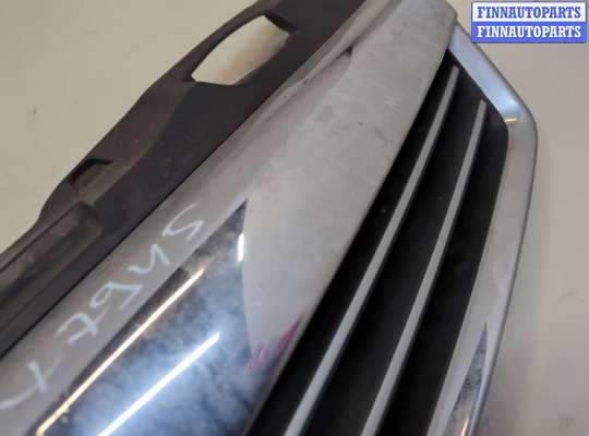 купить Решетка радиатора на Opel Astra H 2004-2010