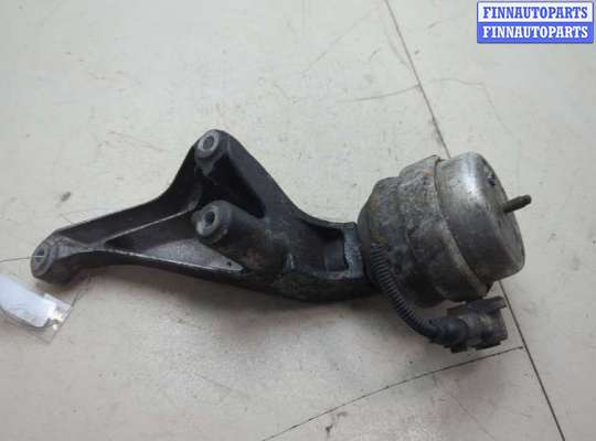 Подушка крепления двигателя AU1753258 на Audi A4 (B7) 2004-2009