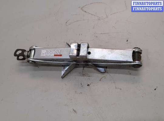 Домкрат SZQ0735 на Suzuki SX4 2006-2014