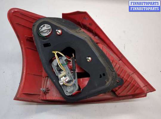 купить Фонарь (задний) на Toyota Yaris 2005-2011