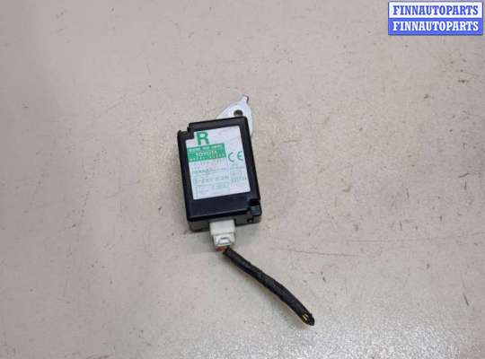 Блок управления дверьми TT858749 на Toyota RAV 4 2006-2013