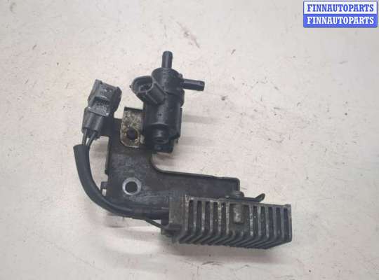 Реле бензонасоса TT859115 на Toyota Sequoia 2000-2008
