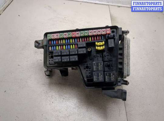 купить Блок предохранителей на Dodge Ram (DR / DH) 2001-2009