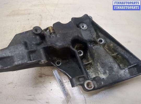 купить Кронштейн компрессора кондиционера на Mercedes C W202 1993-2001