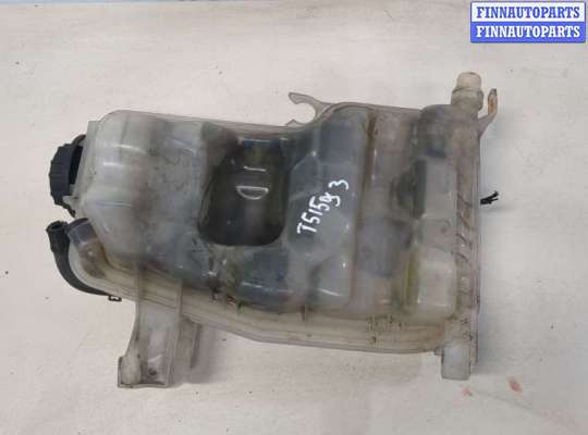 Бачок расширительный LRV8454 на Land Rover Range Rover 3 (LM) 2002-2012