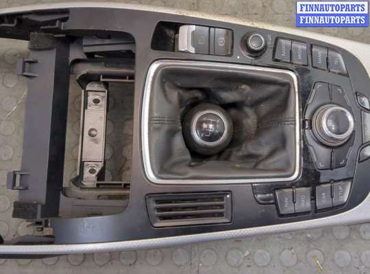 купить Консоль салона (кулисная часть) на Audi A5 (8T) 2007-2016