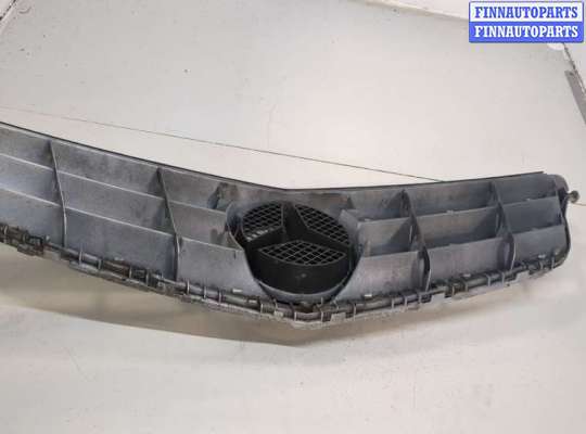 купить Решетка радиатора на Mercedes C W204 2006-2015