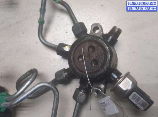 купить Рампа (рейка) топливная на Renault Clio 2005-2009
