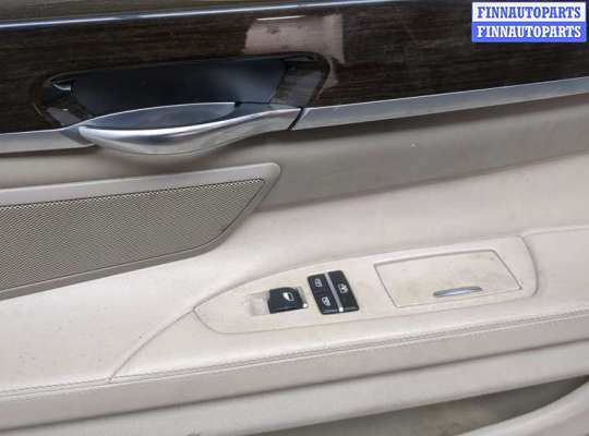 купить Стекло боковой двери на BMW 7 F01 2008-2015