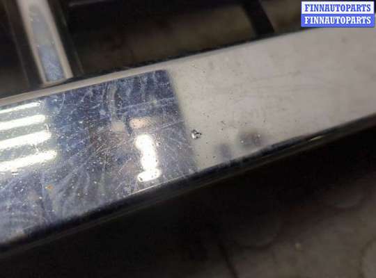 купить Решетка радиатора на Ford Escape 2007-2012