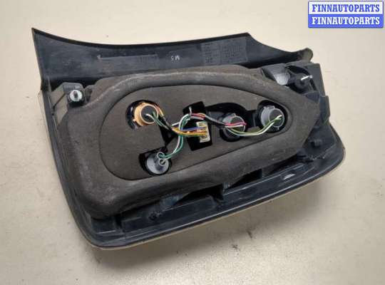 купить Фонарь (задний) на Toyota Prius 2003-2009