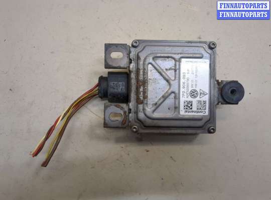 купить Блок управления топливным насосом на Volkswagen Touareg 2010-2014