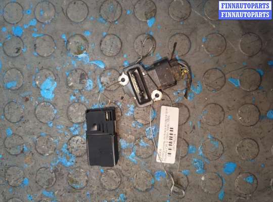 купить Измеритель потока воздуха (расходомер) на Honda CR-V 2001-2006