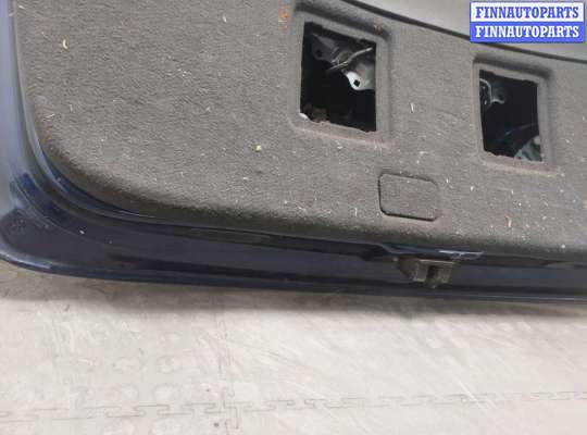 Крышка багажника на Toyota Avensis II (T250)