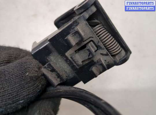 купить Трос капота на Mazda 5 (CR) 2005-2010