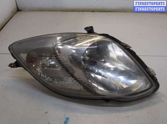 купить Фара (передняя) на Toyota Yaris 2005-2011