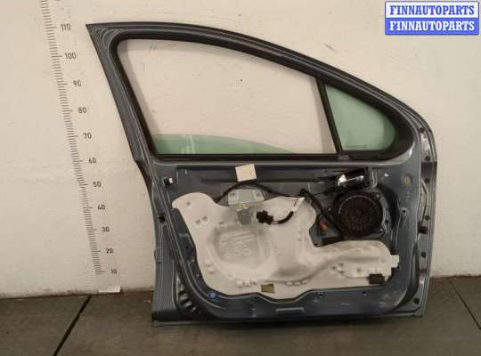 купить Стекло боковой двери на Peugeot 207