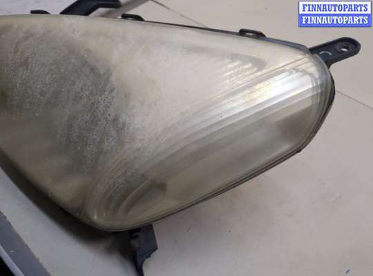 купить Фара (передняя) на Toyota RAV 4 2000-2005