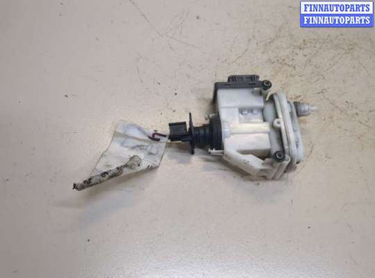 купить Привод центрального замка на Volkswagen Passat 4 1994-1996