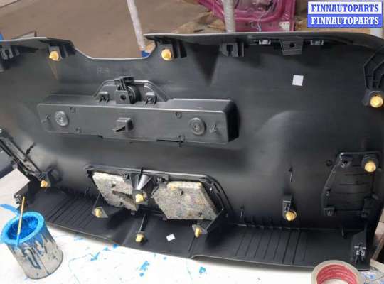 Обшивка салона на Citroen C5 Aircross