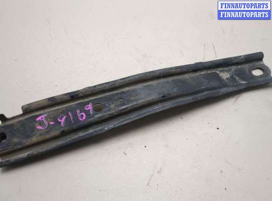 Кронштейн (лапа крепления) TT932890 на Toyota RAV 4 2012-2019