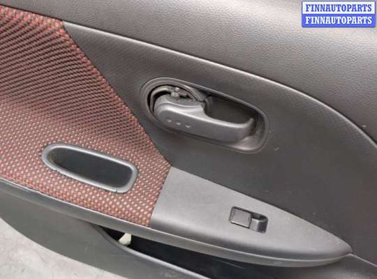 купить Стекло боковой двери на Nissan Note E11 2006-2013