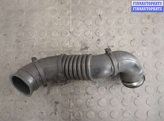 купить Патрубок корпуса воздушного фильтра на Toyota RAV 4 2000-2005