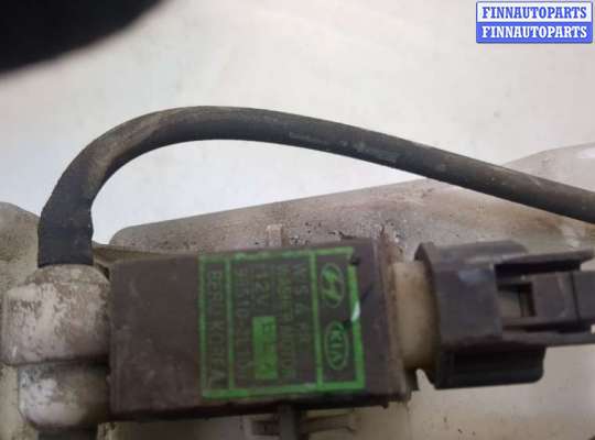 купить Бачок омывателя на Hyundai i30 2007-2012