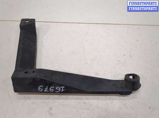 купить Кронштейн бампера на Volkswagen Touareg 2007-2010