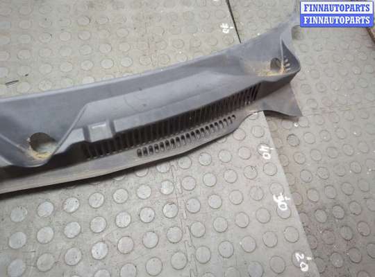 купить Жабо под дворники (дождевик) на Volkswagen Golf 4 1997-2006