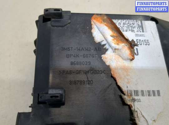 купить Блок предохранителей на Ford C-Max 2002-2010