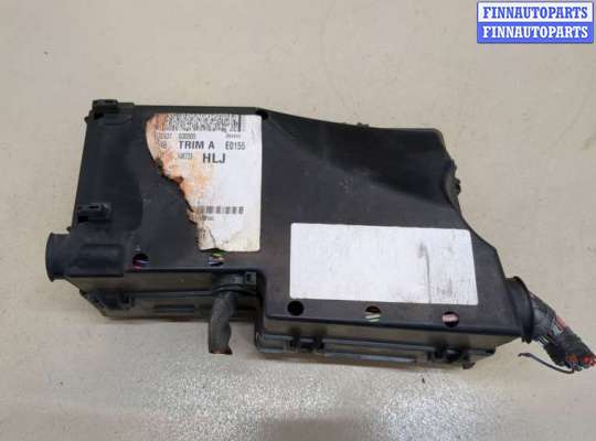 купить Блок предохранителей на Ford C-Max 2002-2010
