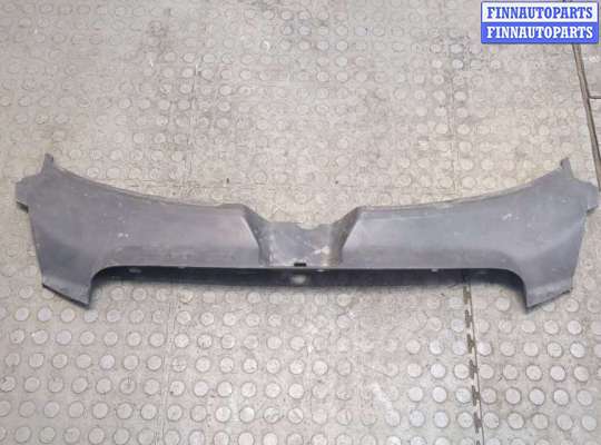 Пластик кузовной AU1573183 на Audi A6 (C6) 2004-2011