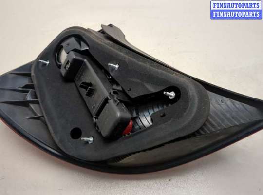 купить Фонарь (задний) на Mercedes C W203 2000-2008