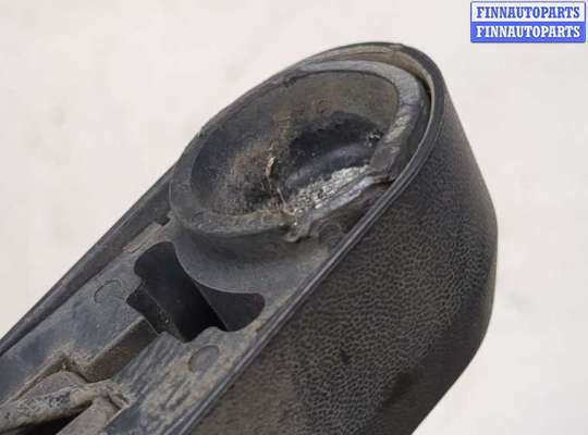 купить Щеткодержатель на Hyundai i20 2008-2014
