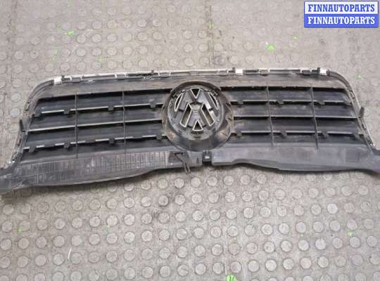 купить Решетка радиатора на Volkswagen Passat 5 2000-2005