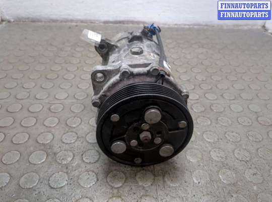 Компрессор кондиционера на Volkswagen Golf III (1H)