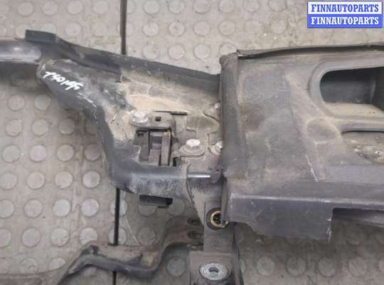 купить Рамка передняя (телевизор) на Mercedes C W204 2007-2013