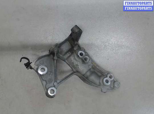 Кронштейн прочее на Ford Focus II