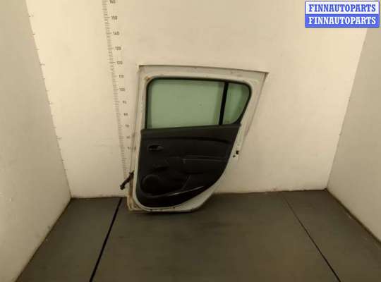 Замок боковой двери на Renault Sandero II