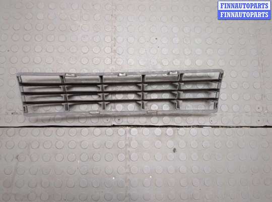 купить Заглушка (решётка) бампера на Volvo S40 2004-