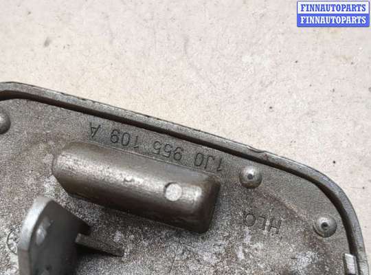 купить Крышка форсунки омывателя на Volkswagen Golf 4 1997-2005