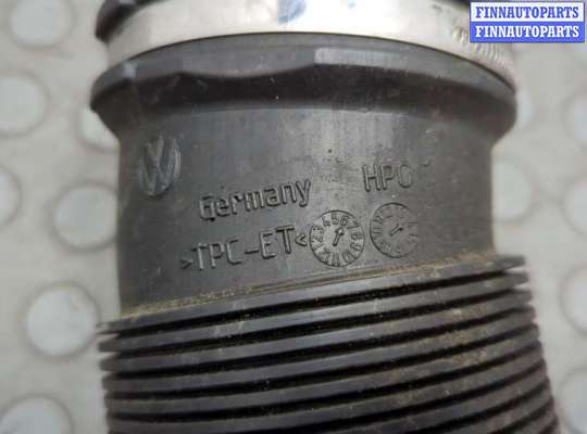 купить Резонатор воздушного фильтра на Audi Q7 2005-2015