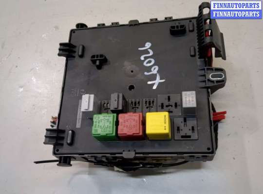 купить Блок предохранителей на Opel Vectra C 2002-2008