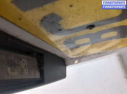 купить Подсветка номера на Renault Trafic 2014-2021