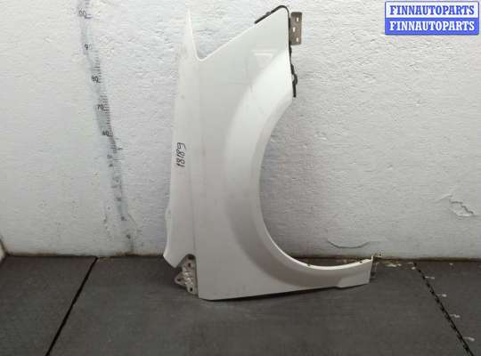 Крыло DGQ5474 на Chrysler Town-Country 2007-2010